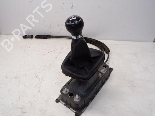 Used Shift knob VW GOLF V (1K1) 1.6 (102 hp) 29097403