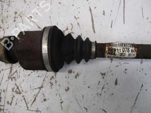 Right front driveshaft PEUGEOT 5008 (0U_, 0E_) 2.0 HDi | BP25991732M39 