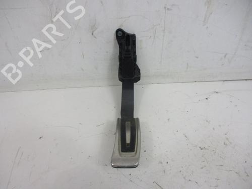 pedal-audi-a4-b9-avant-8w5-8wd-2015-37113524 main image