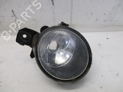 Used Left front fog light Left front fog light 37118121 37118121