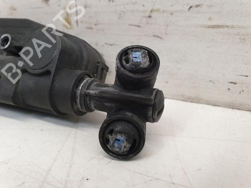 Washer pump AUDI A8 D3 (4E2, 4E8) 4.2 TDI quattro | BP34738418E24 - Image 4