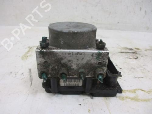 abs-pump-dacia-sandero-2008-37116162 main image