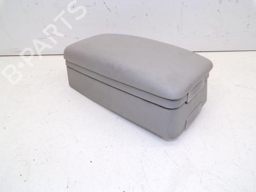 Used Armrest / Center console CHRYSLER PT CRUISER Convertible 2.4 (143 hp) 18805319