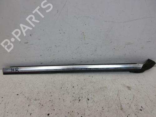 Rubber door seal VW EOS (1F7, 1F8) 2.0 TDI | BP19292714C142 