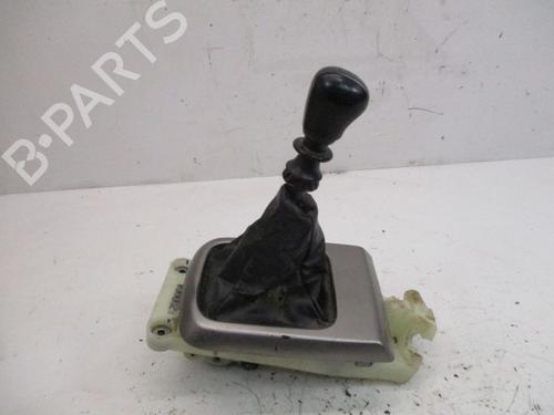 Used Shift knob NISSAN X-TRAIL I (T30) 2.2 dCi 4x4 (136 hp) 18803396