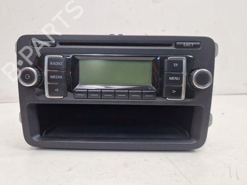 Bilradio Bilradio VW GOLF PLUS V (5M1, 521) 1.4 16V (80 hp) 39742616 39742616