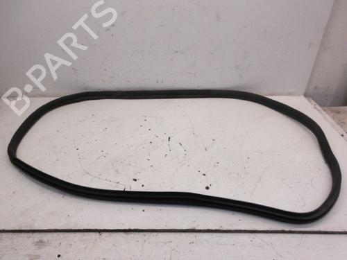 Used Rubber door seal MERCEDES-BENZ CLA Coupe (C117) CLA 180 (117.342) (122 hp) 29096053
