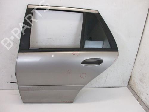 Used Left rear door Left rear door 37111031 37111031
