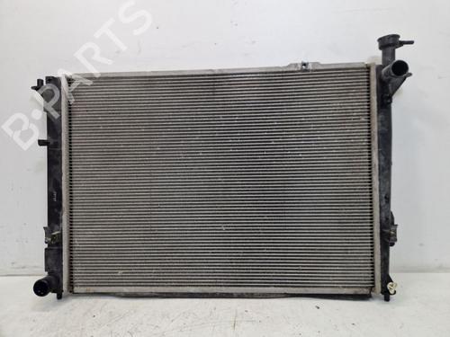 Used Water radiator Water radiator HYUNDAI SANTA FÉ III (DM, DMA) 2.4 4WD (192 hp) 33682746 33682746