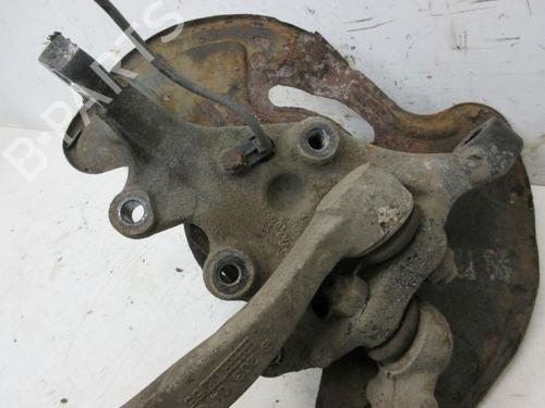 Left front steering knuckle MERCEDES-BENZ C-CLASS (W203) C 180 Kompressor (203.046) | BP19293713M25 
