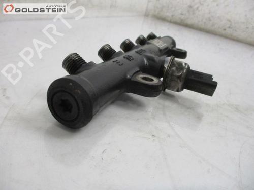 Injection rail FORD FOCUS II Convertible 2.0 | BP38504113M98 - Image 2