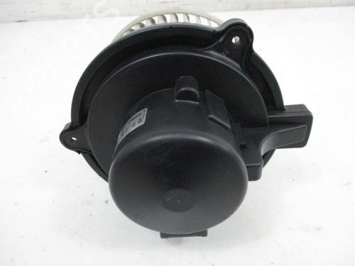 Heater blower motor KIA SORENTO I (JC) 2.5 CRDi 4WD | BP18792878M62 