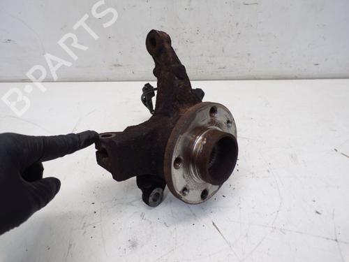 Used Right front steering knuckle DACIA SANDERO II TCe 90 (B8M1, B8MA, B8AC) (90 hp) 23429354