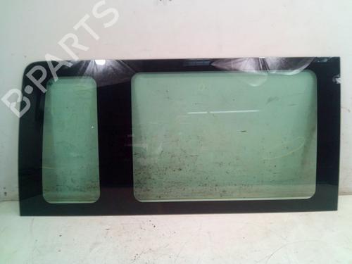 Used Rear right door window Rear right door window 37138418 37138418