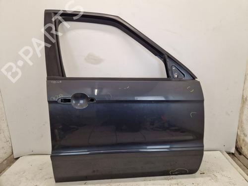 Used Right front door Right front door 37144241 37144241