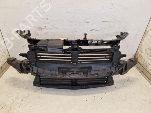 Used Crossmember MERCEDES-BENZ A-CLASS (W177) A 200 (177.087) (163 hp) 26647938