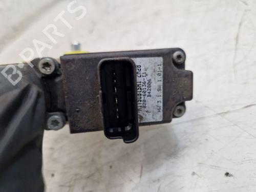 Rudehejsemotor bagstkærm venstre MITSUBISHI COLT CZC VI Convertible (RG) 1.5 (Z36A) | BP28096764E23 