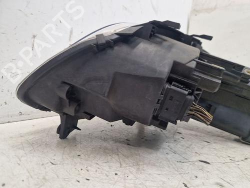 Right headlight VW TOURAN (1T1, 1T2) 2.0 TDI | BP23762198C29 
