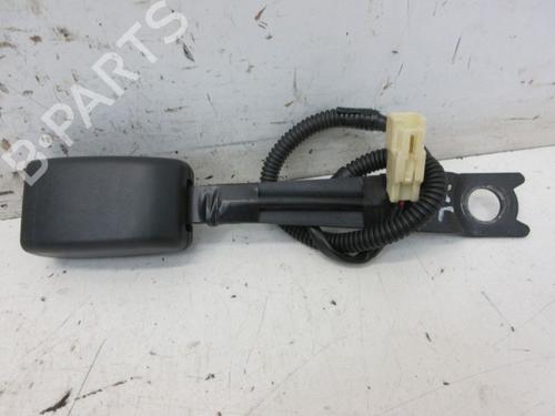 Sikkerhedssele-spænde TOYOTA YARIS (_P9_) 1.4 D-4D (NLP90_, NLP90R) (90 hp) 29092195
