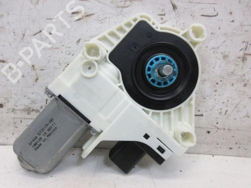 Right rear window motor TESLA MODEL Y (5YJY) EV Performance All-wheel Drive | BP40170142E22 - Image 3