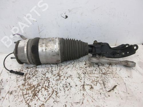 Used Left front shock absorber PORSCHE CAYENNE (92A) 4.8 Turbo (500 hp) 29094505
