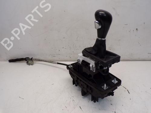 Pommeau de levier de vitesses AUDI A6 C6 Avant (4F5) 2.7 TDI (180 hp) 24133482
