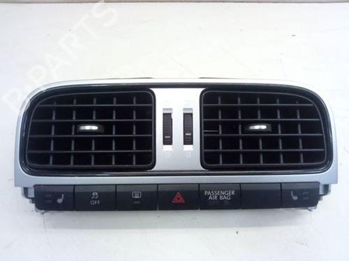 Used Air vent VW POLO V (6R1, 6C1) 1.2 (70 hp) 28104782