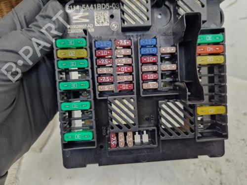Fuse box BMW X5 (G05, F95) xDrive 40 i Mild-Hybrid | BP37139274E1 - Image 8