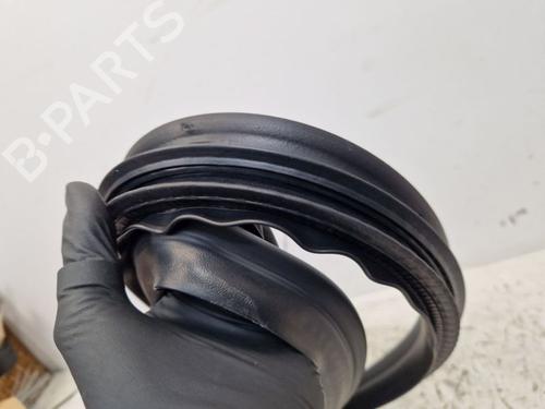 Rubber door seal MITSUBISHI COLT VII Hatchback (VB_) 1.0 MPi (VBXG0) | BP29523788C142 