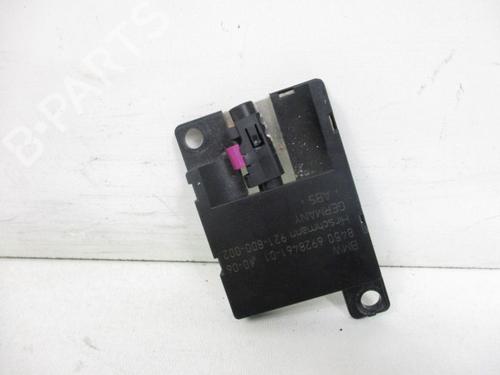 Used Electronic module BMW 5 Touring (E61) 530 d (231 hp) 18800639