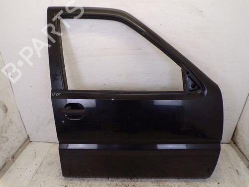 Used Right front door NISSAN TERRANO II (R20) 2.4 i 12V 4WD (124 hp) 29089217