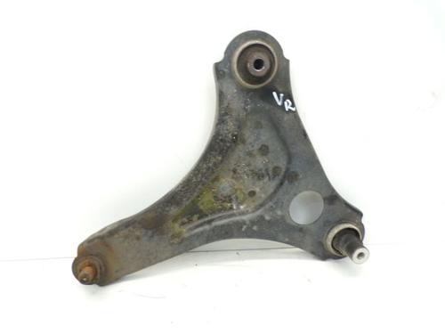 Used Right front suspension arm RENAULT TWINGO III (BCM_, BCA_) 1.0 SCe 70 (71 hp) 18802409