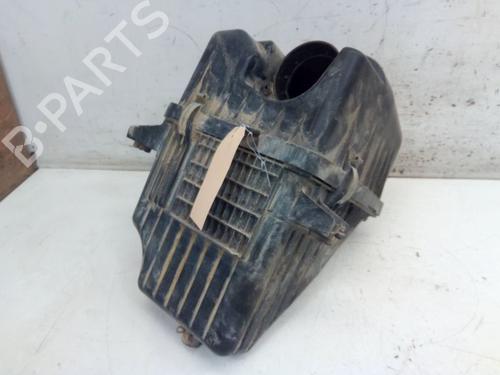 Used Air filter box SUZUKI GRAND VITARA II (JT, TE, TD) 1.9 DDiS All-wheel Drive (JT419, TD44, JB419WD, JB419XD,... (129 hp) 29107282