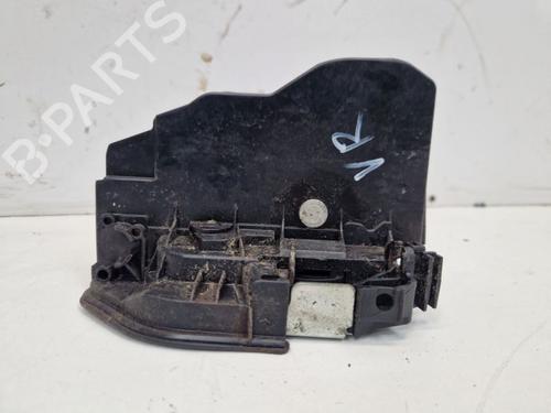 Høyre foran lås BMW 1 (F20) 116 d (116 hp) 31702057