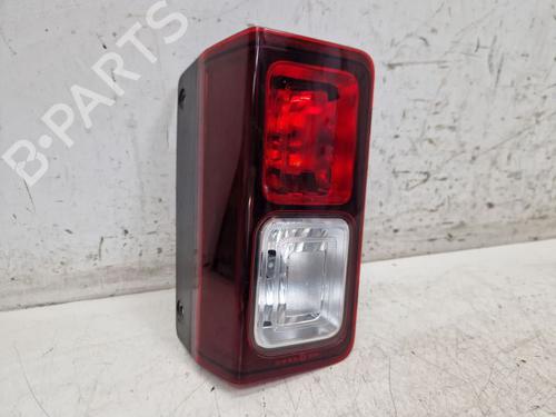 right-taillight-renault-trafic-iii-van-fg_-2014-40181658 main image