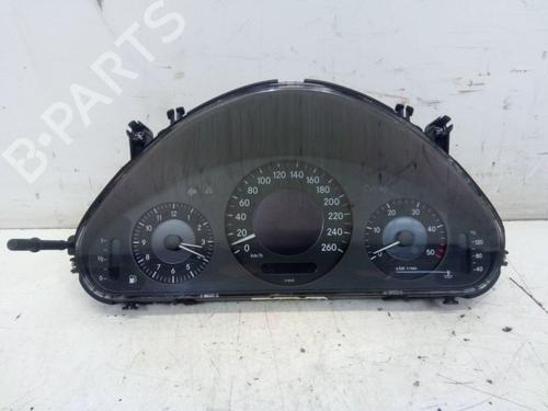 display-monitor-mercedes-benz-e-class-t-model-s211-2003-2004-2005-2006-2007-2008-2009-37141140 main image