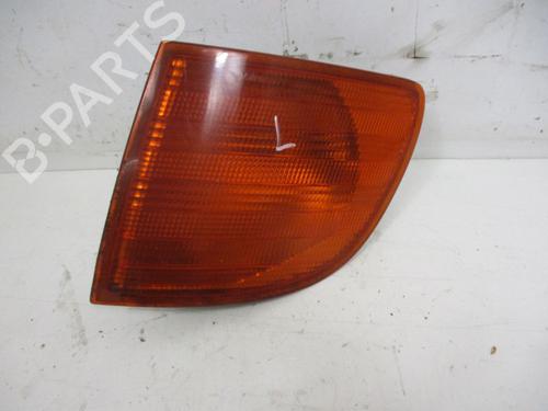 Used Left front indicator MERCEDES-BENZ VITO Bus (W638) 110 TD 2.3 (638.174) (98 hp) 18794000
