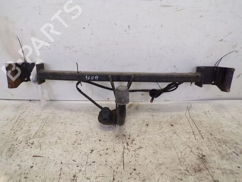 Used Tow ball/Mechanism Tow ball/Mechanism 37121080 37121080