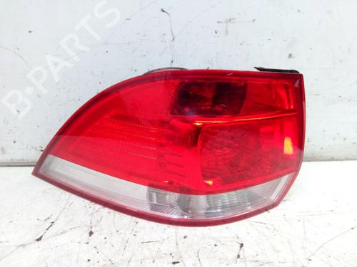 Venstre Baklys VW GOLF V Variant (1K5) 2.0 TDI (140 hp) 26327585