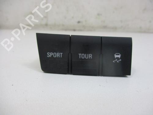 Used Switch OPEL INSIGNIA A (G09) 2.0 CDTI (68) (160 hp) 32661178