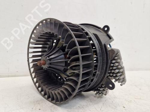 Varmeblæser Varmeblæser MERCEDES-BENZ SLK (R170) 230 Kompressor (170.447) (193 hp) 33907732 33907732