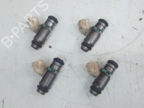 Used Injector VW GOLF PLUS V (5M1, 521) 1.4 16V (75 hp) 29107318