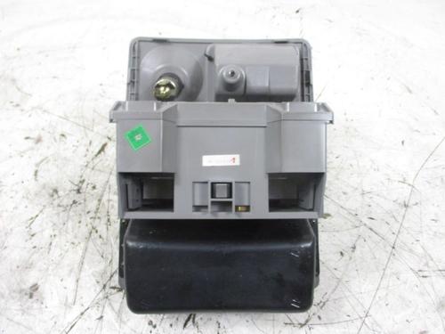 Cup/Object holder KIA SORENTO I (JC) 3.5 V6 4WD | BP37113772I37 - Image 3