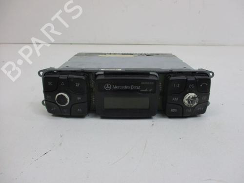 Used Radio Radio MERCEDES-BENZ S-CLASS (W220, V220) S 320 (220.065, 220.165) (224 hp) 37116703 37116703