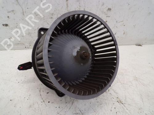 Used Heater blower motor HYUNDAI TERRACAN (HP) 2.9 CRDi 4WD (150 hp) 30667800