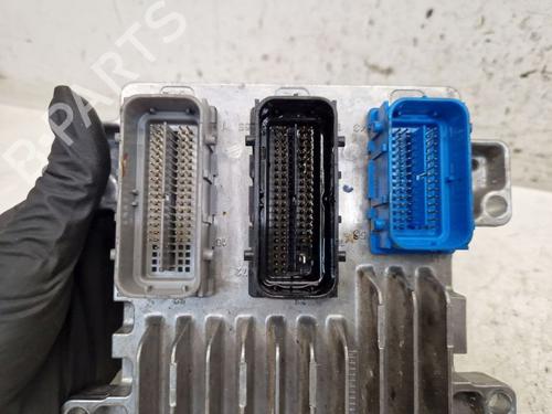 Engine control unit (ECU) OPEL ASTRA J Sports Tourer (P10) 1.4 Turbo (35) | BP28085615M57 