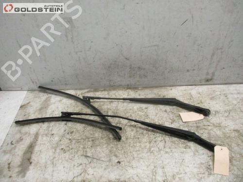 Used Front windshield wiper arm SKODA OCTAVIA II Combi (1Z5) 2.0 TDI 16V (140 hp) 13761185