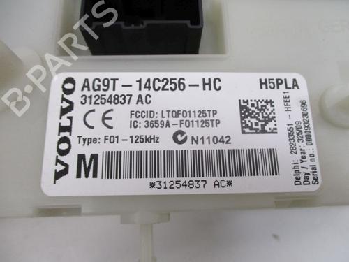 Boîte à Fusibles VOLVO XC60 I SUV (156) T6 AWD | BP29089709E1 