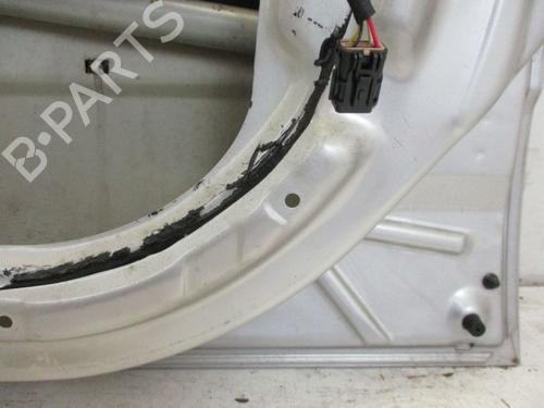 Right front door KIA SORENTO I (JC) 3.5 V6 4WD | BP26647525C3 