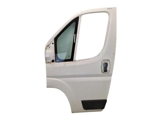 Used Left front door Left front door 38024718 38024718